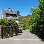 Rosemarie Vogtland * Erlbach (Saxony)